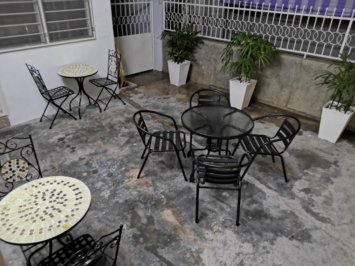 G Fortune Guest House Victoria Green Georgetown Exterior foto